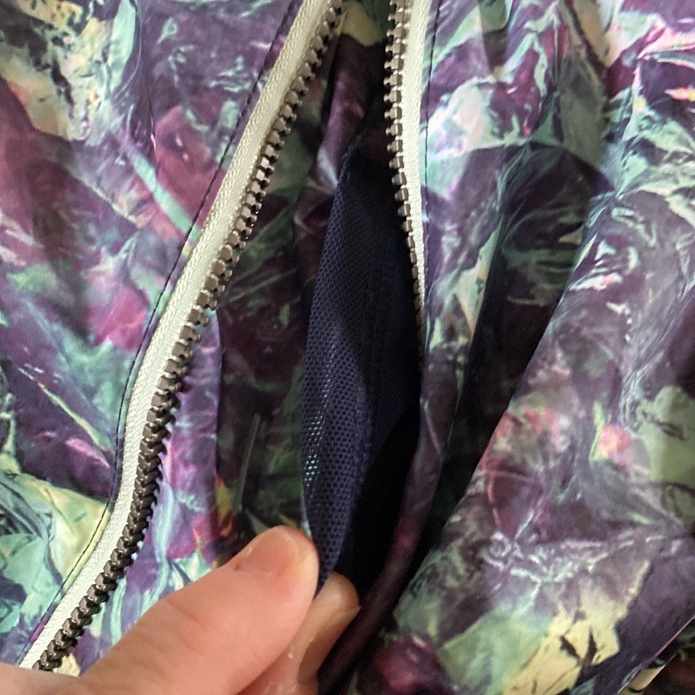 Lululemon packable jacket - Picture 12 of 16